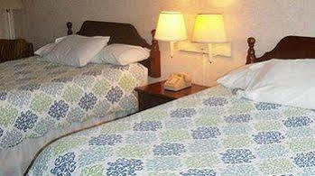 West Park Inn Sandusky Exterior photo